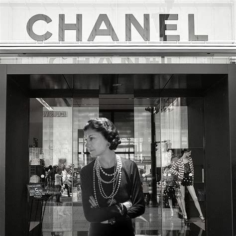 pourquoi chanel|Chanel mode.